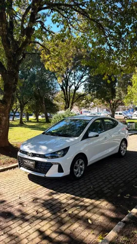 Hyundai HB20S Comfort Plus 1.0 Flex 12V Mec. 2025