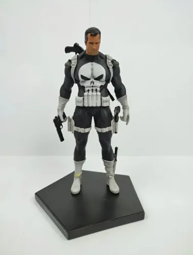 Justiceiro Marvel Iron Studios 1/10