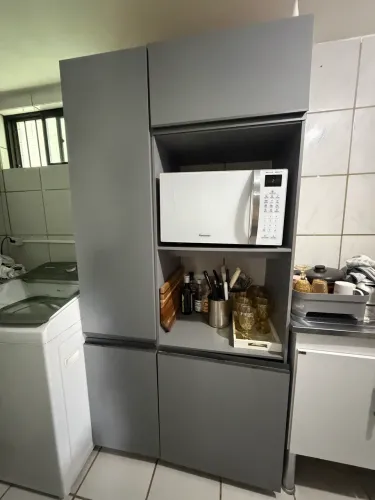 Armário de cozinha completo 