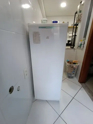 Freezer vertical Consul 166 litros 110 w