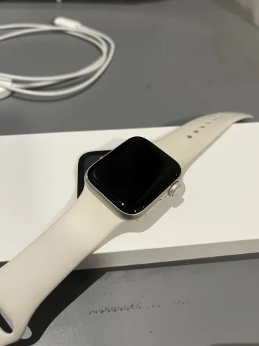 Apple Watch SE 2 40mm