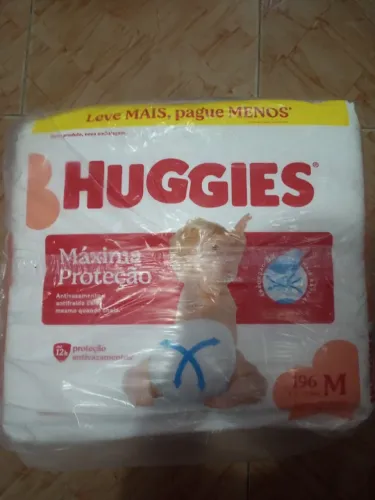 Fraldas descartáveis 196 unidades Huggies