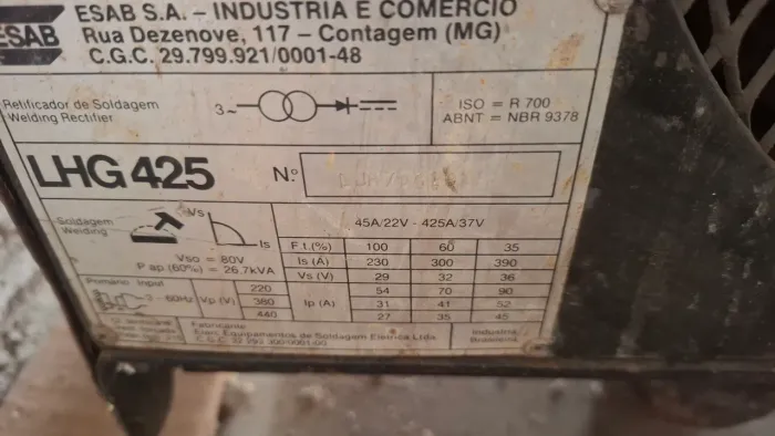 Máquina de solda Esab 425 amp