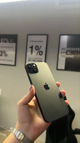 iPhone 15 Plus 