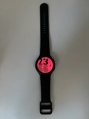 Samsung Watch 4