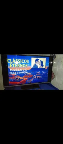 TV 32 POLEGADAS