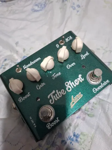 Pedal Aura Tube Short