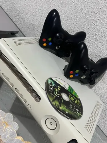 XBOX 360 FAT - DESBLOQUEADO 