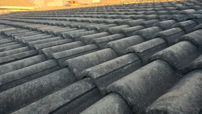 VENDO LOTE DE TELHAS DE CONCRETO (CORABRAS) - 85m²