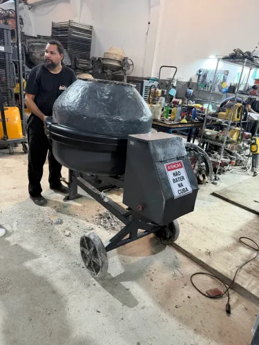 Betoneira 400L 220v Csm