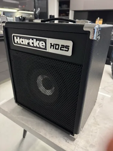 Amplificador Hartke HD25