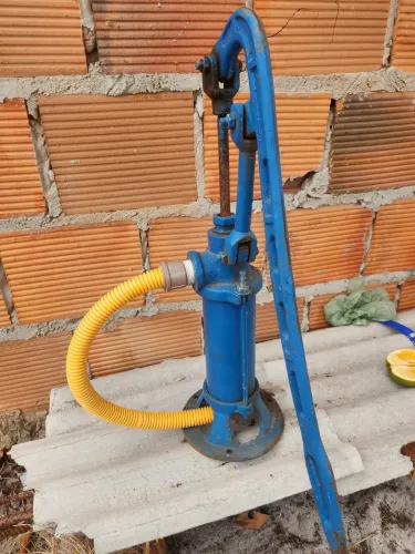 Bomba de água manual, boa toda
