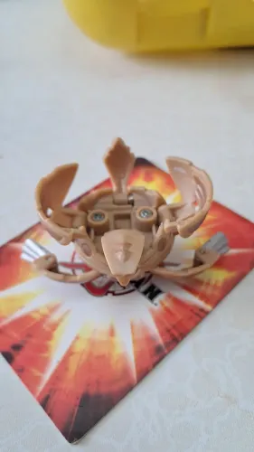 Bakugan Cosmic Ingram subterra
