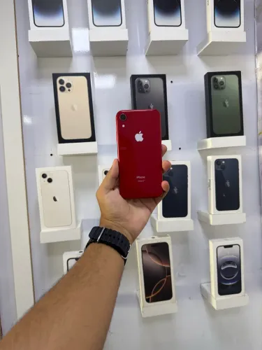IPHONE XR 64 GB RED