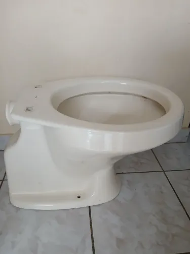 Vaso sanitário bege Deca