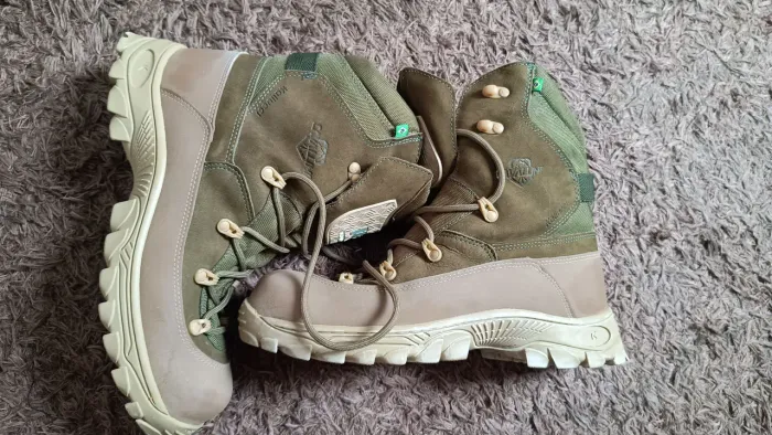 Bota kallucci Warrior cor verde oliva 41