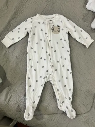 Carters roupa 