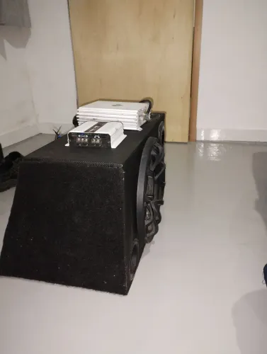 Caixa de som para carro