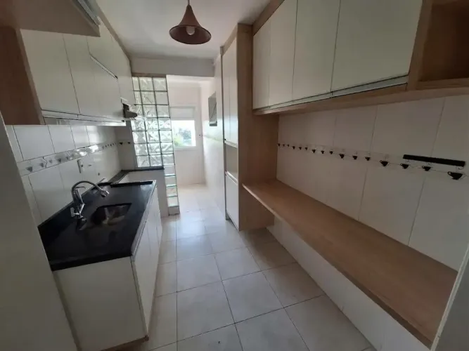 Imóvel para aluguel tem 88 metros quadrados com 3 quartos