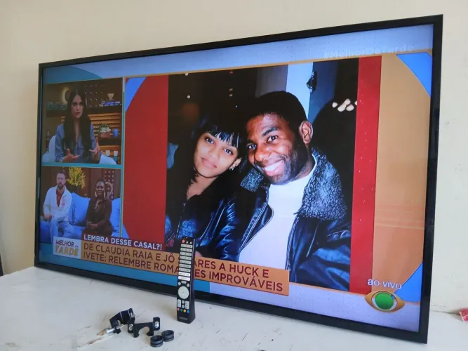 TV GIGANTE DE 50 POL LCD