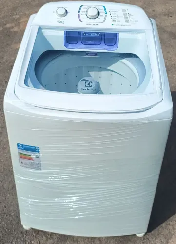 MAQUINA DE LAVAR ELECTROLUX 13KG TURBO PRATICAMENTE NOVA NO PLASTICO GARANTIA ATÉ 2027!!!!