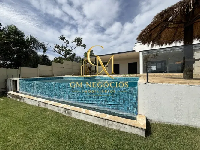 GM Vende se Casa Térrea com 3 Suítes em Condomínio fechado na Cidade de Igarata - SP