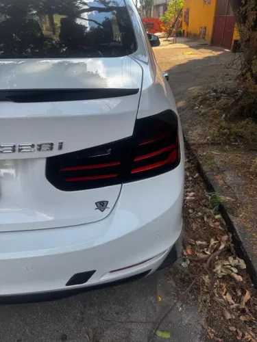 lanternas bmw 320i/328i 2012 a 2015