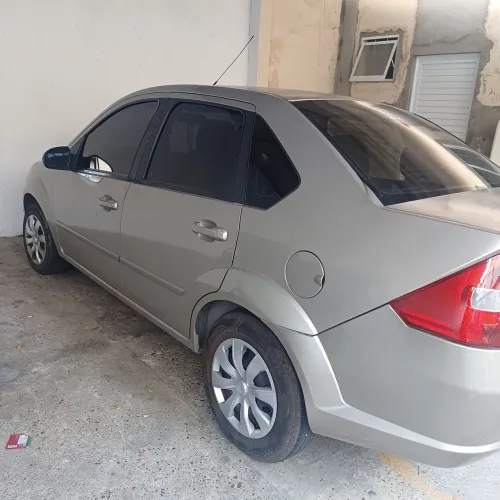 Ford Fiesta Sed. 1.6 8V Flex 4P 2008