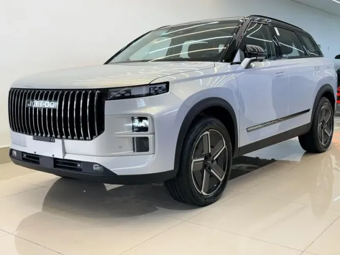 Jaecoo 7 / J7 Luxury 1.5 TB 16V AUT 5P (híbrido) 2026