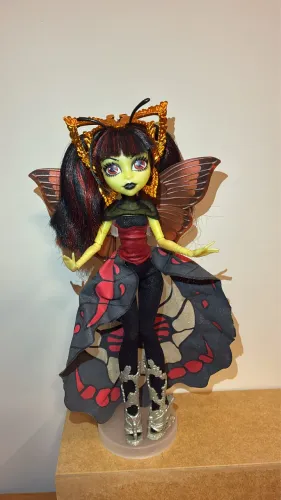 Luna Mothews - Monster High 