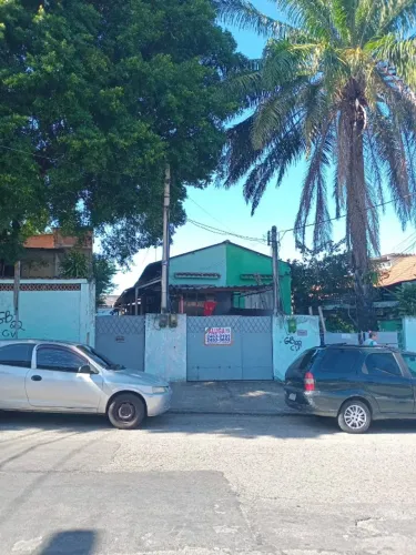 CASA DE VILA EM ROCHA MIRANDA NA RUA DOS TOPÁZIOS.