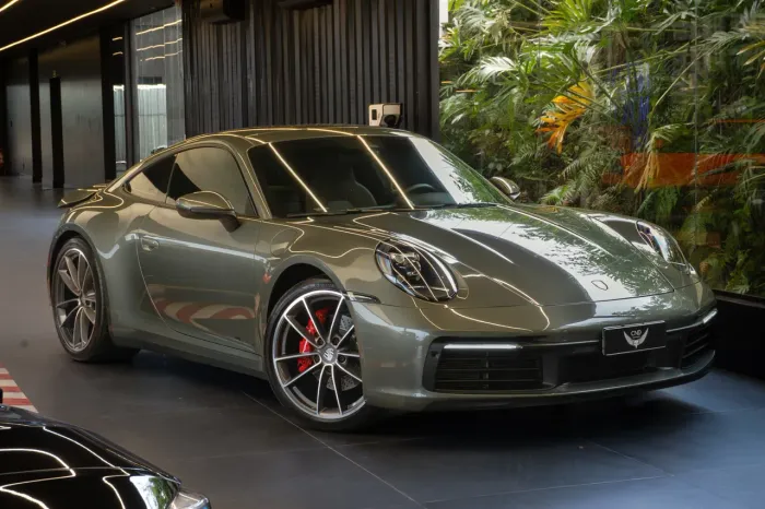 Porsche 911 Carrera 3.0 24V H6 PDK 2020
