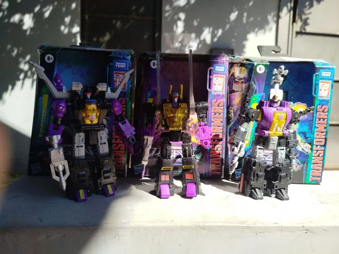 Insecticons legacy Transformers