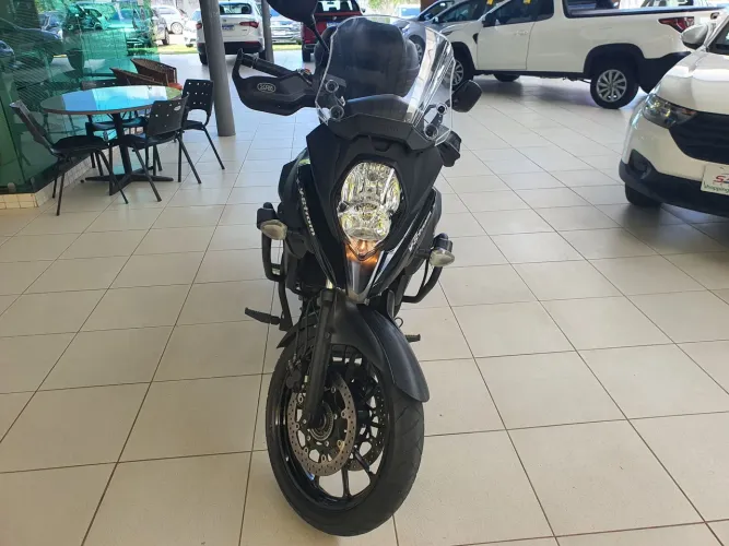 Moto 650 V-STROM