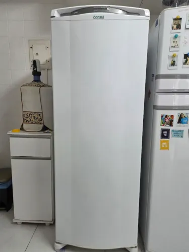 Geladeira Consul Frost Free 297L - ótimo estado