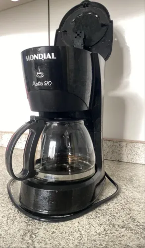 Cafeteira mondial 220v