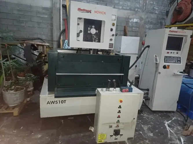 Eletroerosão a Fio CNC Novick AW510 Ano 2014