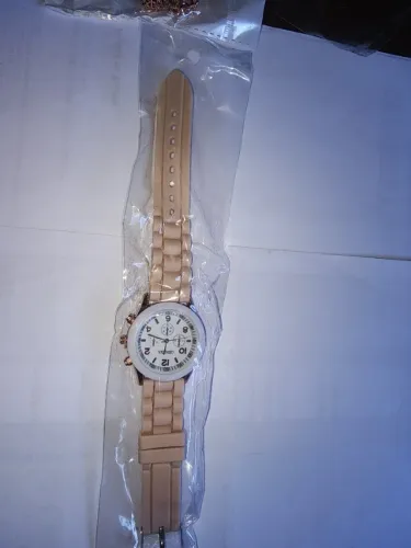 Relógios lindo novo