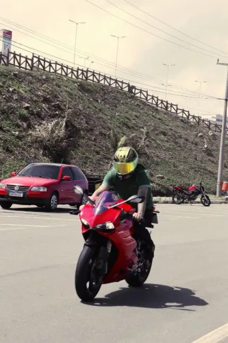 Capacete AGV Pista GP RR World Title Gold