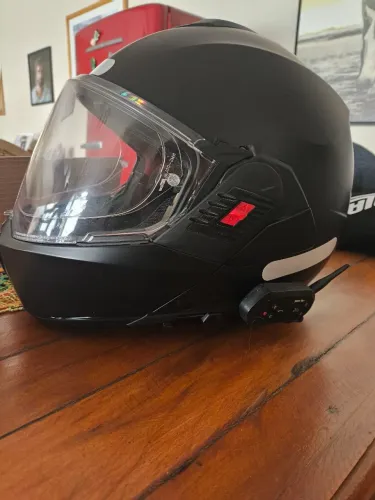 Capacete Italiano novo, com NF