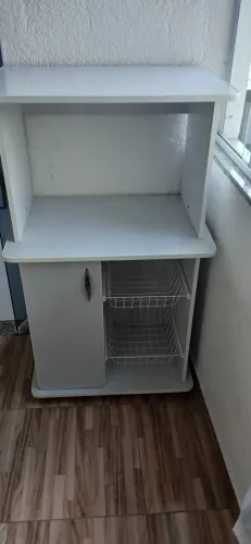 Móveis de cozinha com fruteira