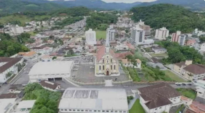 Terreno no Ed. Park Real Comercial - Sul do Rio