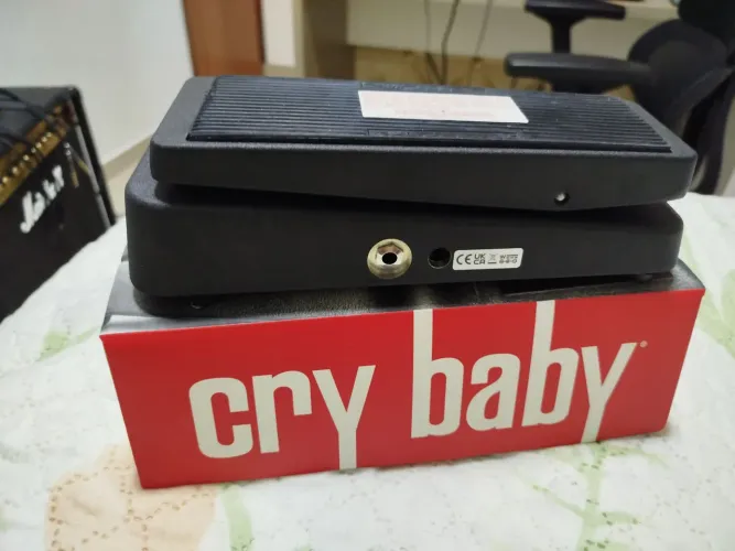 Cry Baby GCB95