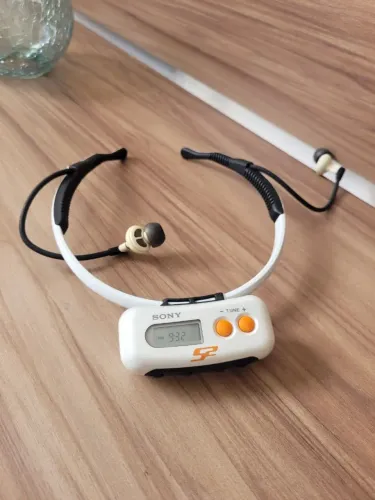 Rádio walkman esportivo de estilo street