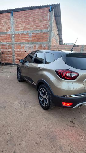 Imagem de Renault Captur Iconic 1.3 TB 16V Flex 5P AUT 2022