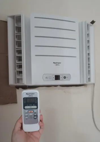 Arcondicionado 7.500 btus seme novo 