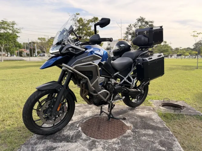 Triumph Tiger 1200 gt explorer 2023