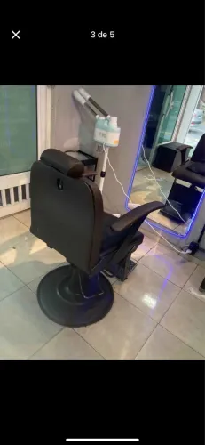 Cadeira Hidráulica de Barbeiro 