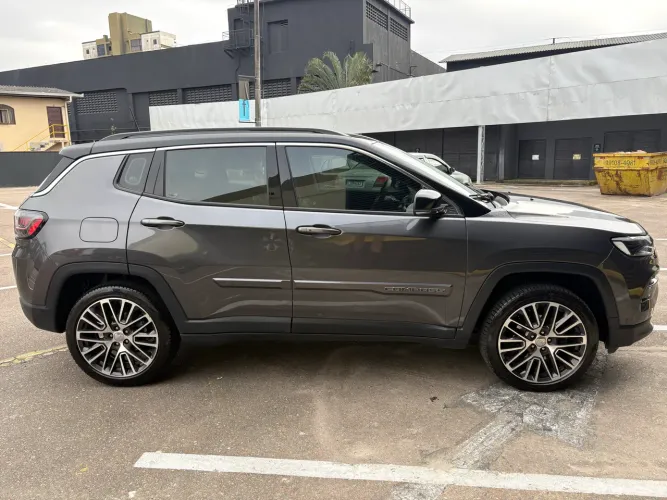 Jeep Compass Limited T270 1.3 TB 4X2 Flex AUT 2024