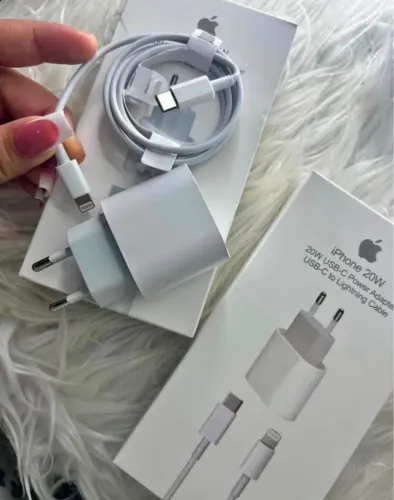 Carregador de IPHONE 20w
